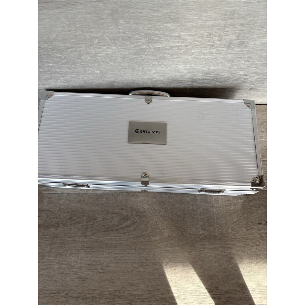 GATORADE GRILL TOOL SET IN STORAGE CASE 5 PCS